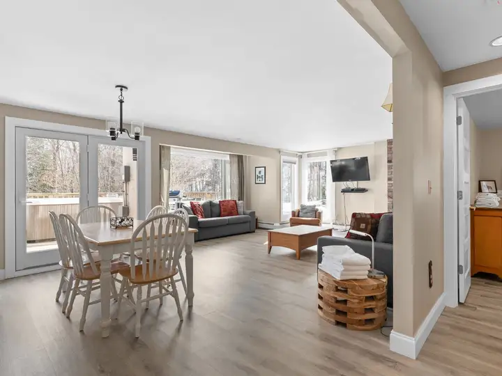 Private hot tub and mountain-view deck at Trailside Village Condo #5