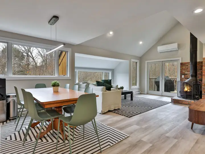 Living room with fireplace at Trailside Six